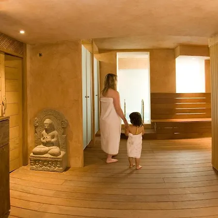 Palacio Del Obispo 3*