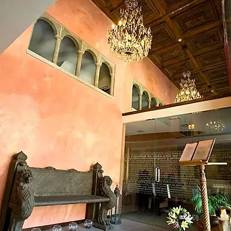 Hotel Palacio Del Obispo 3*