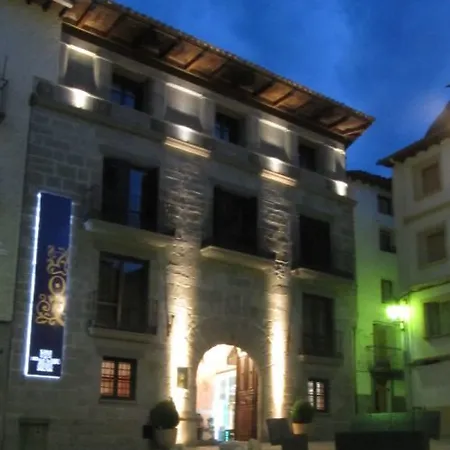 Palacio Del Obispo ホテル 3*